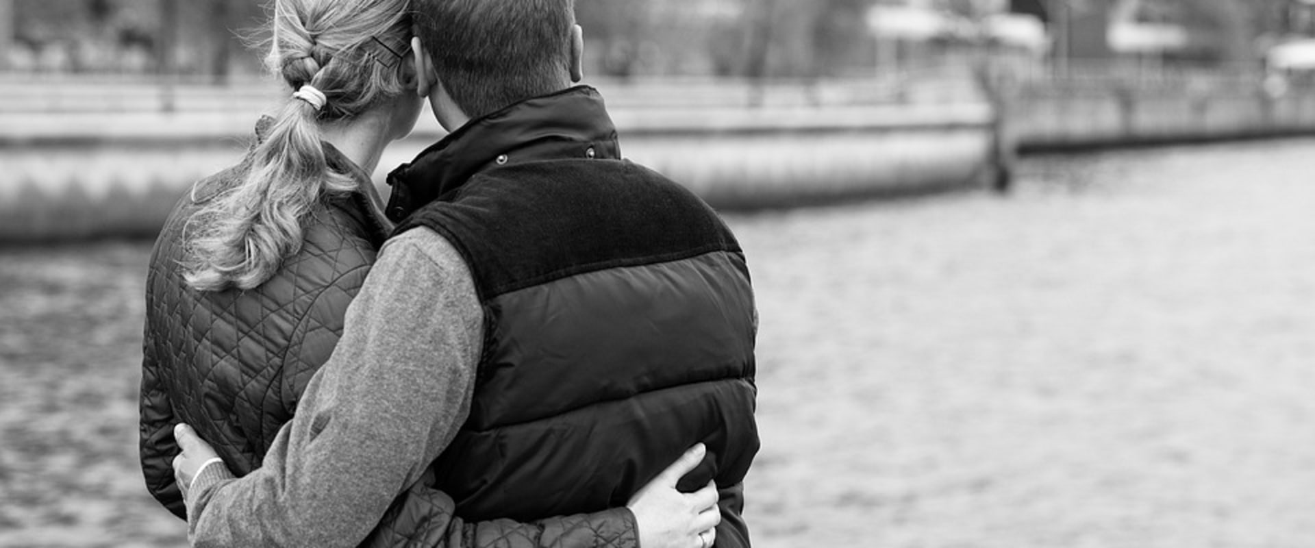 Reviews of the Best Mature Singles Dating Sites