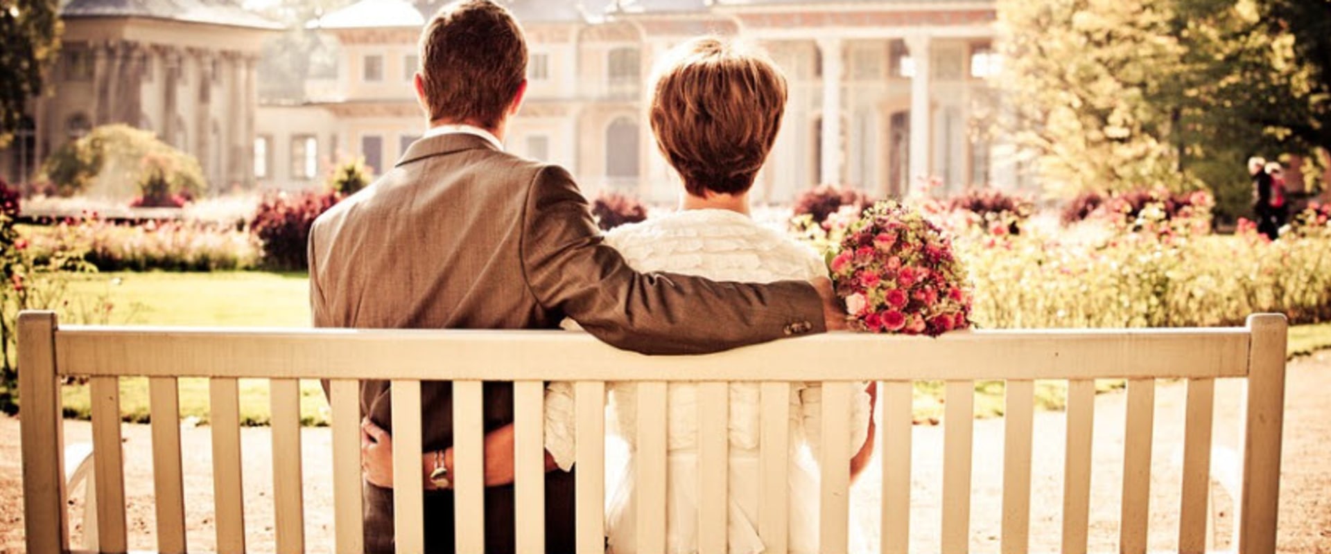 Reviews of the Top Rated Senior Singles Dating Sites