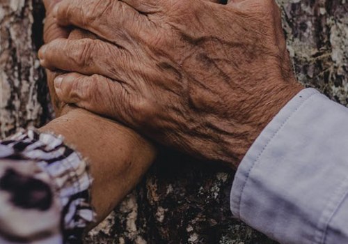 Comparing Popular Senior Dating Sites