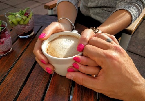 Tips for Finding the Right Senior Dating Site